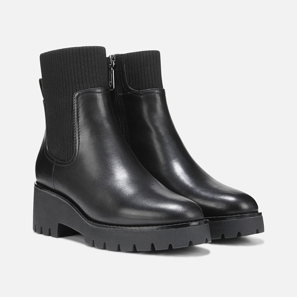 Blondo Shoes - Blondo waterproof ankle boots size 8/8.5